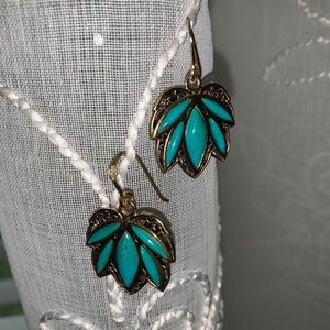 Barse earrings